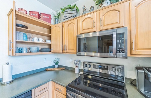Tramonto Casa | Pool + Hot Tub King Suite near Mayo Clinic, Sonoran Preserve, Lake Pleasant,