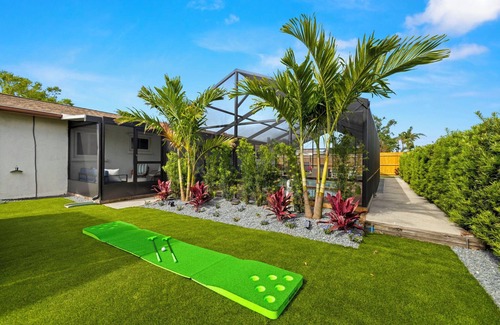 Bradenton Casa | Pool+HotTub+Outdoor Movie+GameRoom+Arcade