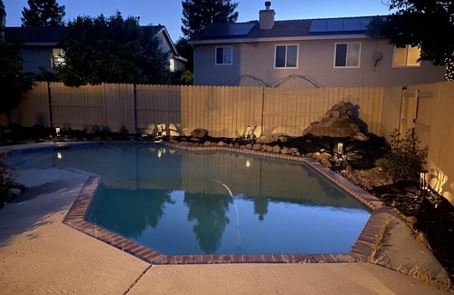 North Natomas Casa | Pool house