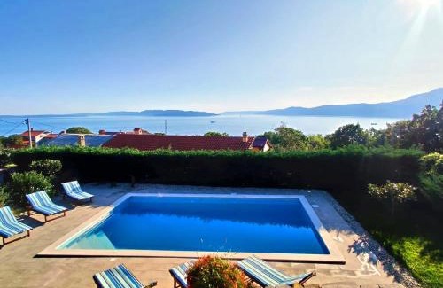 Rijeka Villa | *Pool house with beautiful seaview,big garden and old tavern*