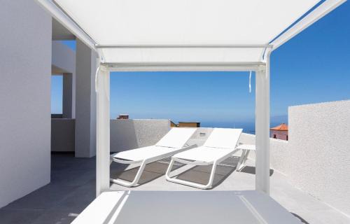 Adeje Casa | Pool Jacuzzi Home of Tulio