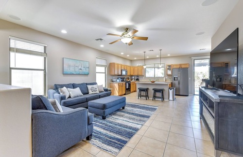 San Tan Valley Casa | San Tan Valley Escape w/ Pool, Patio & Grill!