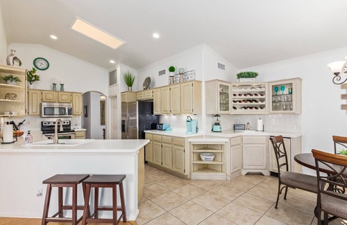 Pebblecreek Casa | Pool & Putting Green with Golf Cart minutes to Golf Courses in Sunny Arizona!