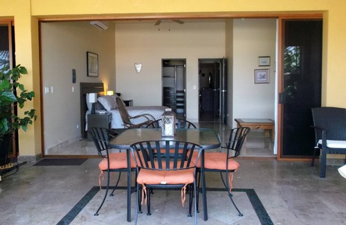 Downtown San Jose del Cabo Apartamento | PISCINA SIDE STUDIO SUITE DOS EN CASA DE SUENOS