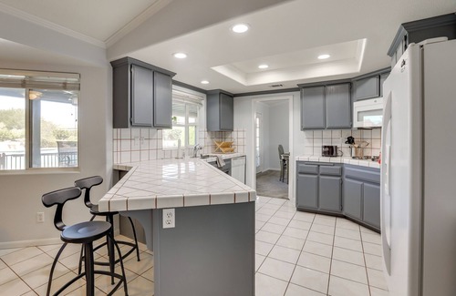 Victorville Casa | Pool, Spa & Mountain Views: Apple Valley Retreat!