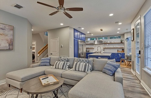 The Woodlands Casa | Pool & Spa – The Woodlands Gem