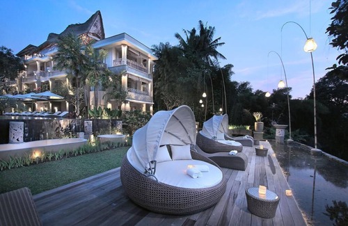 Melayang Casa | Pool Suite Room Resort & Spa Beautiful Paddiew File View