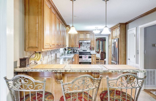 Warner Robins Casa | Pool & Tennis Court Access: Home in Warner Robins