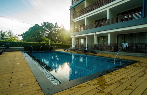 Kamala Apartamento | Pool view studio at peaceful Nakalay Palm Condo