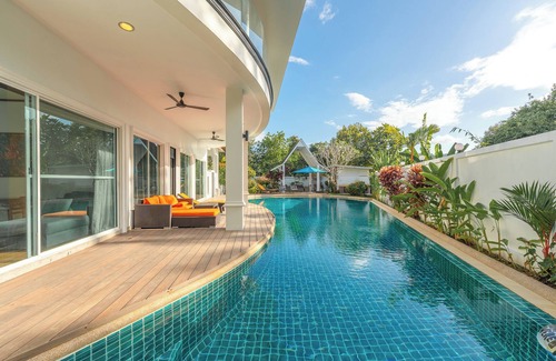 Kamala Villa | Pool Villa Game Room & Kamala Views V175