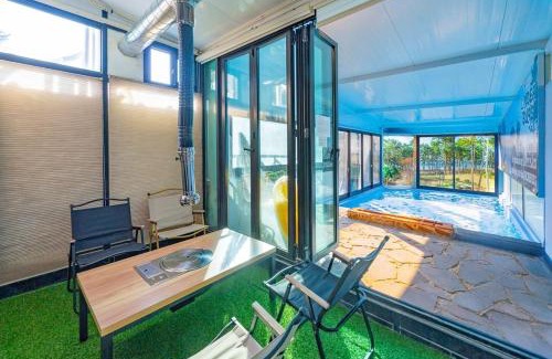 Olmegi Villa | Pool Villa Linderburg
