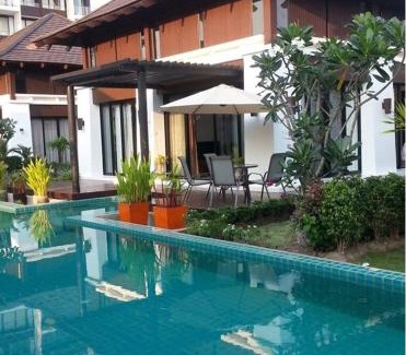 Chakphong Complejo | Pool Villa PB6rayong