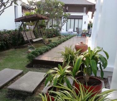 Chakphong Complejo | Pool Villa PB6rayong