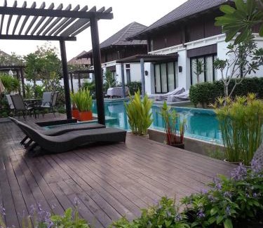 Chakphong Complejo | Pool Villa PB6rayong