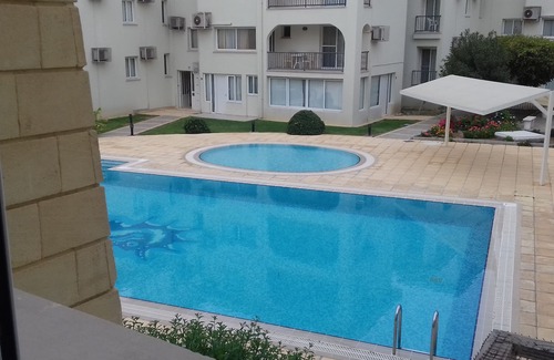 Gastria Apartamento | Apartamento de 2 camas junto a la piscina y frente a la playa, Sunrise Beach Club, Bogaz, Chipre del norte