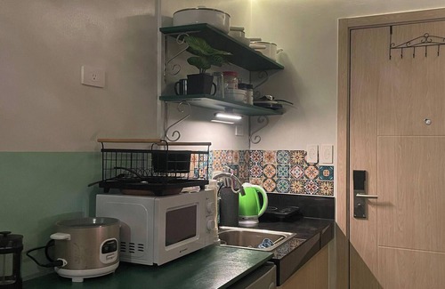 Marilao Apartamento | Poolside Apartment - Sleeps 4, Ac & Hot Shower