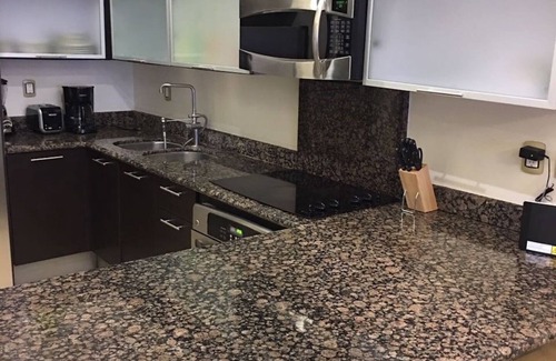 Downtown Condominio | Hermoso condominio de 2 dormitorios justo en la playa en Playa del Carmen !! (102 arrecifes)