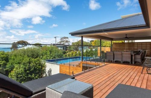 Dromana Casa | Poolside Getaway Dromana