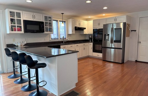 Buzzards Bay Casa | Poolside Lake Escape – Family-Friendly Waterfront Home with Private Pool & Dock