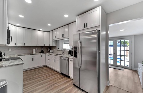 Greater Woodlawn Casa | Poolside Paradise - Spacious - Peaceful Patio