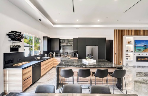 Woodland Hills Casa | Poolside Paradise Villa, 5BR/4BA