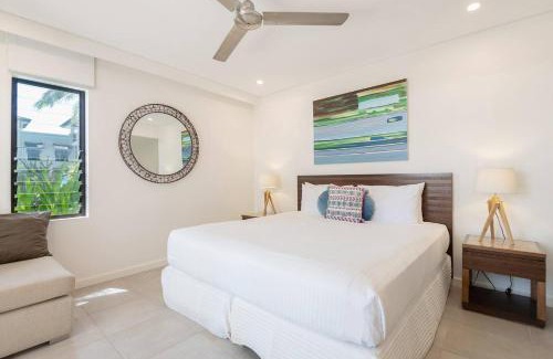 Port Douglas Apartamento | Poolside Relaxation - Resort Retreat with Beach Access