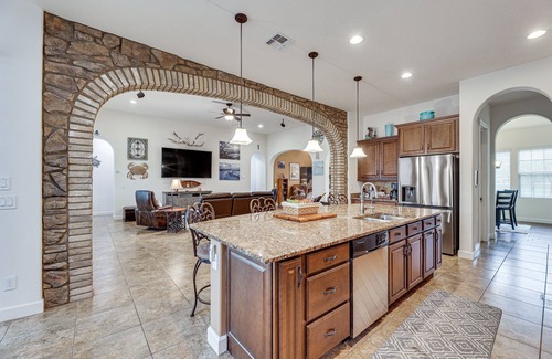 Queen Creek Casa | Poolside Relaxation: Queen Creek Oasis!