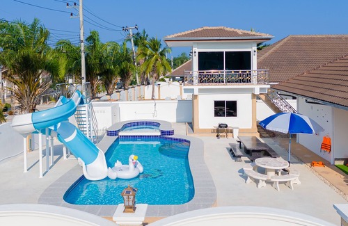 Hua Hin Villa | Poolvilla huahin 7 Minutes to the beach.4 bedrooms, 3 bathrooms