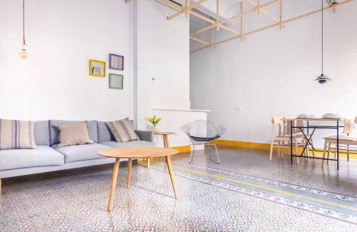 La Florida Apartamento | Pop Art , Sunny Apartment near Santa Cruz
