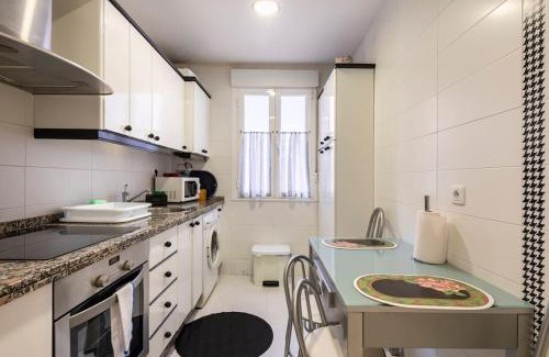 Leon Apartamento | Pop Gallery