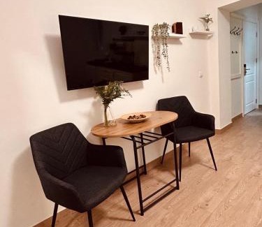 Vukov Spomenik Apartamento | Pop luxury apartments