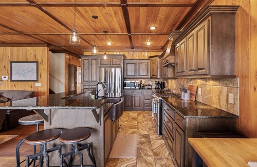 Arley Casa | Pop's Place: 5 BR, 3 BA House in Arley, Sleeps 13