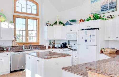 Buck Island Casa | Pop's Place: Dog-Friendly, Private Pool, Spa