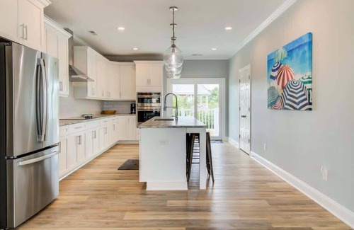 Kure Beach Casa | Popeye's - 6br/5.5 bath - Pool