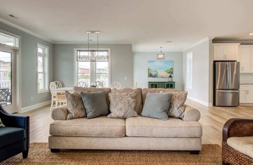 Kure Beach Casa | Popeye's - 6br/5.5 bath - Pool