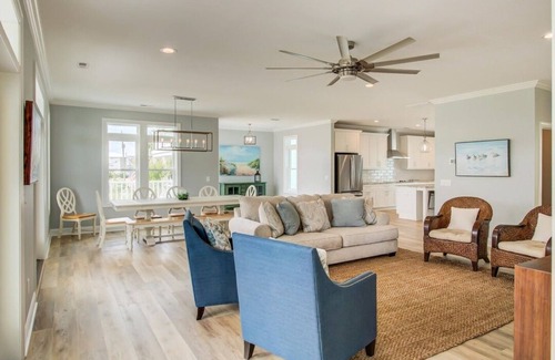 Kure Beach Cabaña | Popeye's - New Listing - Availability - Luxury