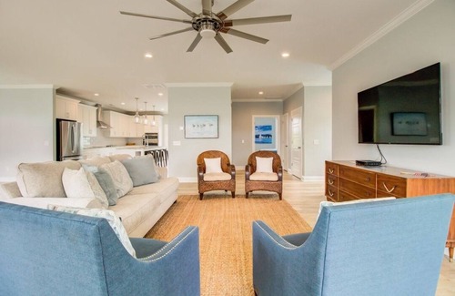 Kure Beach Cabaña | Popeye's - New Listing - Availability - Luxury