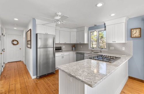 Popponesset Casa | Popponesset-New Rental, 3 bedrooms, 2 baths & outdoor shower. Views for miles.