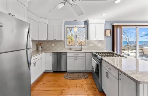 Popponesset Casa | Popponesset-New Rental, 3 bedrooms, 2 baths & outdoor shower. Views for miles.