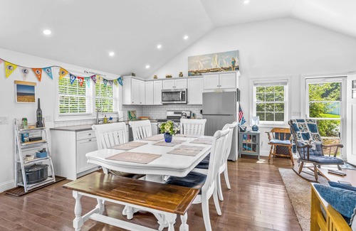Popponesset Casa | Popponesset-3 bedrooms, 2 baths w/cental A/C