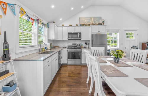 Popponesset Casa | Popponesset-3 bedrooms, 2 baths w/cental A/C