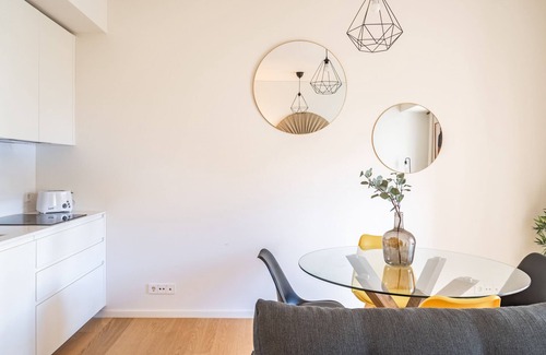 Sao Jorge de Arroios Apartamento | Poppy Apartment, Saldanha, Lisbon
