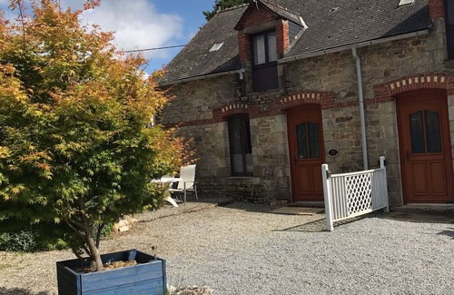Mohon Casa | Casa rural de 3 dormitorios con capacidad para cinco personas.