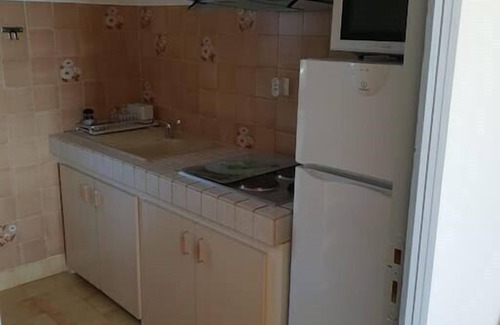 Greoux-les-Bains Apartamento | T1 (C) Planta baja tranquila terraza sur aparcamiento en la naturaleza