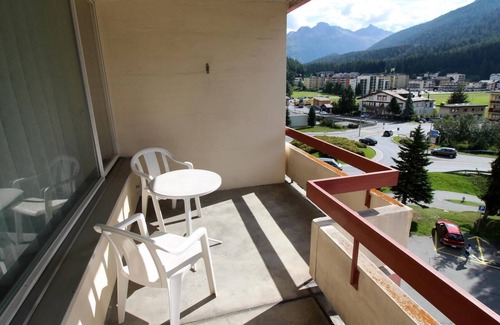 Sankt Moritz-Bad Apartamento | Casa de apartamentos en una ubicación muy céntrica en St. Moritz-Bad