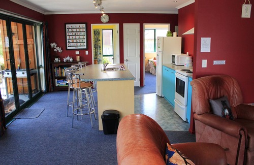 Hanmer Springs Casa | Popular para familias, moderno y acogedor Bach, + WiFi, 21 Devon Street Hanmer Springs