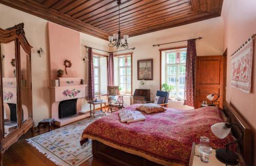 Ano Pedina Casa | Porfyron