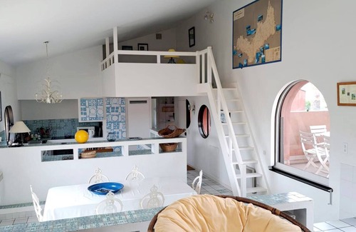 Porquerolles Apartamento | Porquerolles Magnifique Appartement à Louer