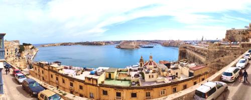 Valletta Casa | Port 531 Savynomad Harbour Residences Valletta wow Views