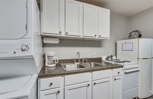 Port Allen Apartamento | Port Allen Home w/Yard, 5 Mi to LSU!